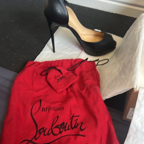 Christian Louboutin Round Chick Alta 120 NAPPA - size 38.5 - leather - Black - Picture 4 of 14